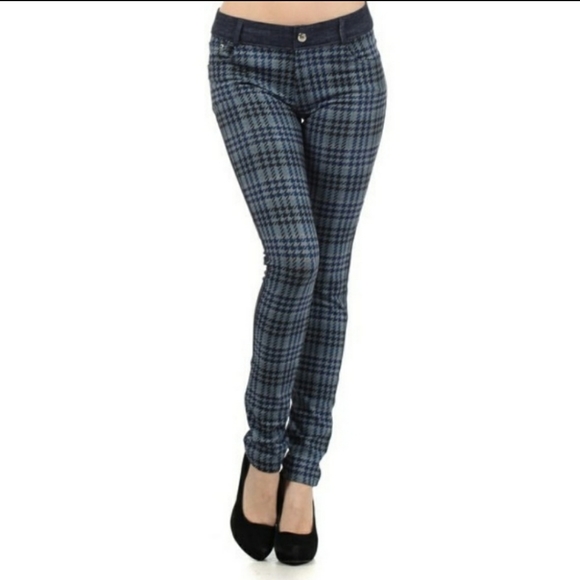 Houndstooth Plaid and Denim Jegging - Picture 9 of 9
